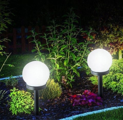 Lampki ogrodowe solar wbijana kula 10 cm