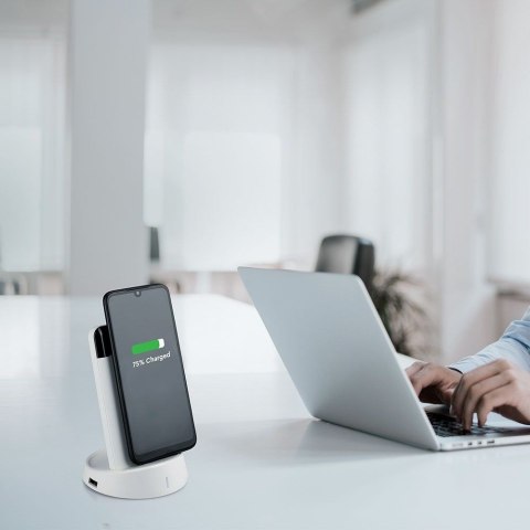 Power Bank V-TAC 8000mAh Indukcja Wyświetlacz Biały STOJAK